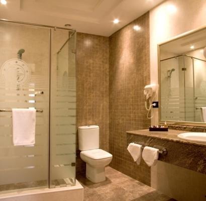 Hotel Dilijan Resort Quarto foto